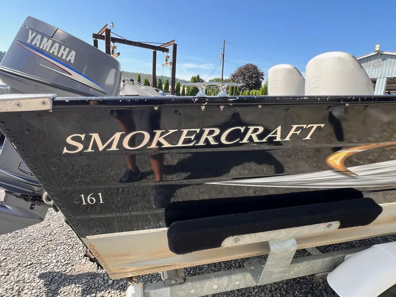 Slide: The Image of Smoker Craft Pro Angler 161 2010 - 12