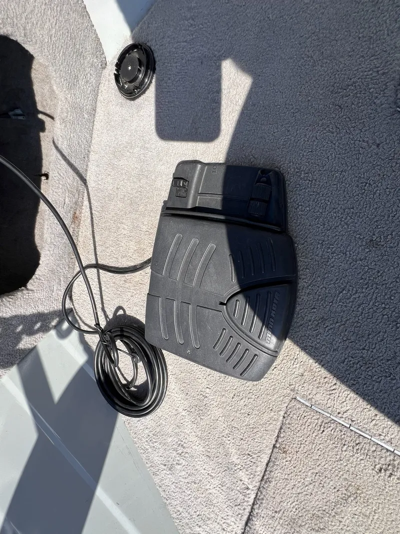 Slide: The Image of Smoker Craft Pro Angler 161 2010 - 25