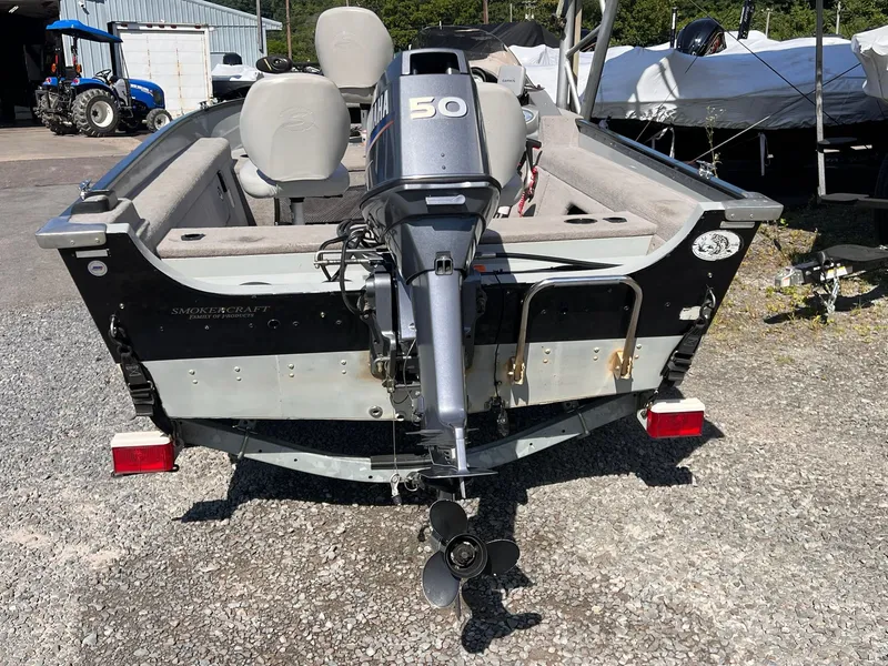 Slide: The Image of Smoker Craft Pro Angler 161 2010 - 33