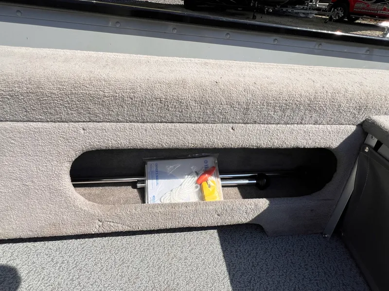 Slide: The Image of Smoker Craft Pro Angler 161 2010 - 9