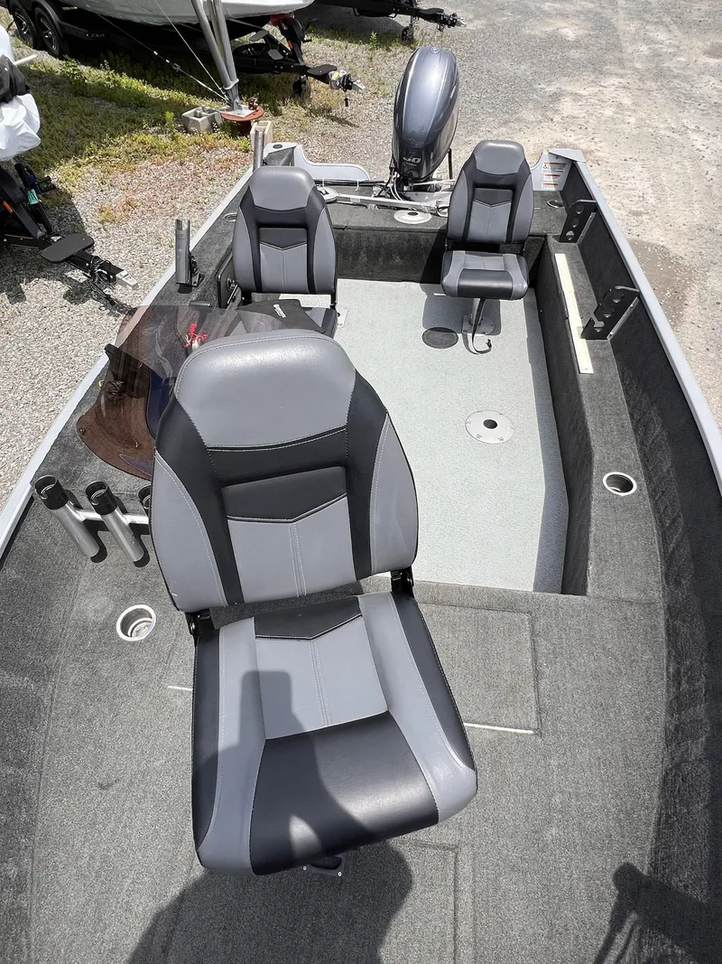 Slide: The Image of Starweld 1600 SC 2015 - 16