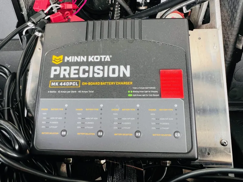 Slide: The Image of Tracker Tundra 2005 - 35