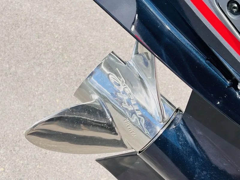 Slide: The Image of Tracker Tundra 2005 - 39