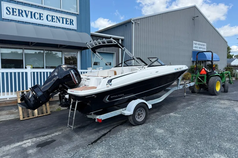 Slide: The Image of 2022 Bayliner VR4 Bowrider OB on trailer outside service center. - 5