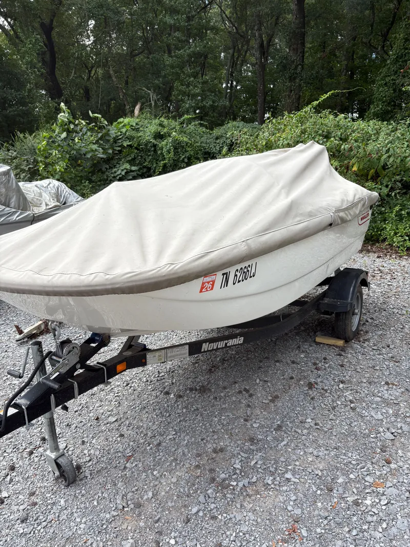 Slide: The Image of Boston Whaler 110 Sport 2014 - 12