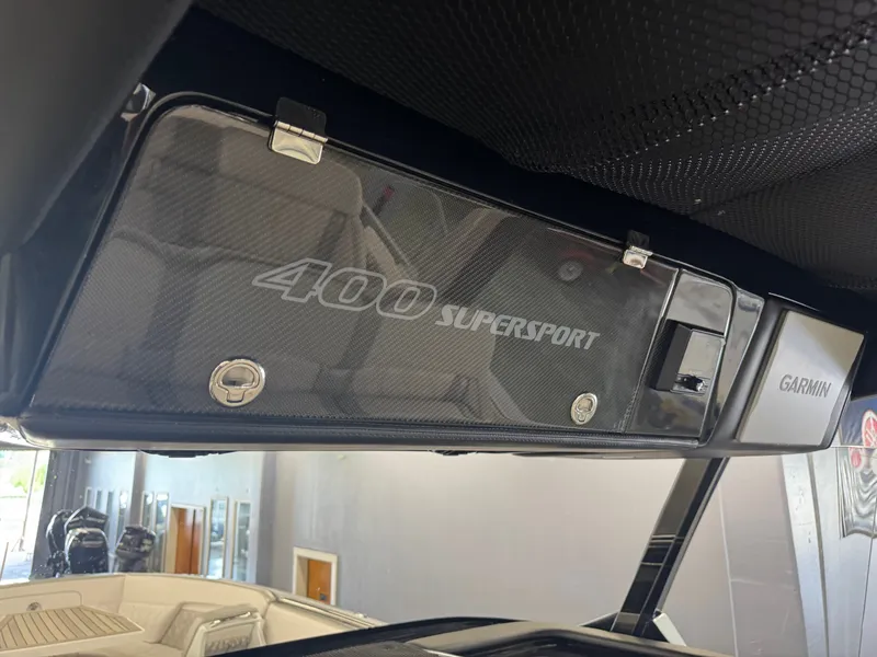 Slide: The Image of Nor-Tech 400 Super Sport 2026 - 14