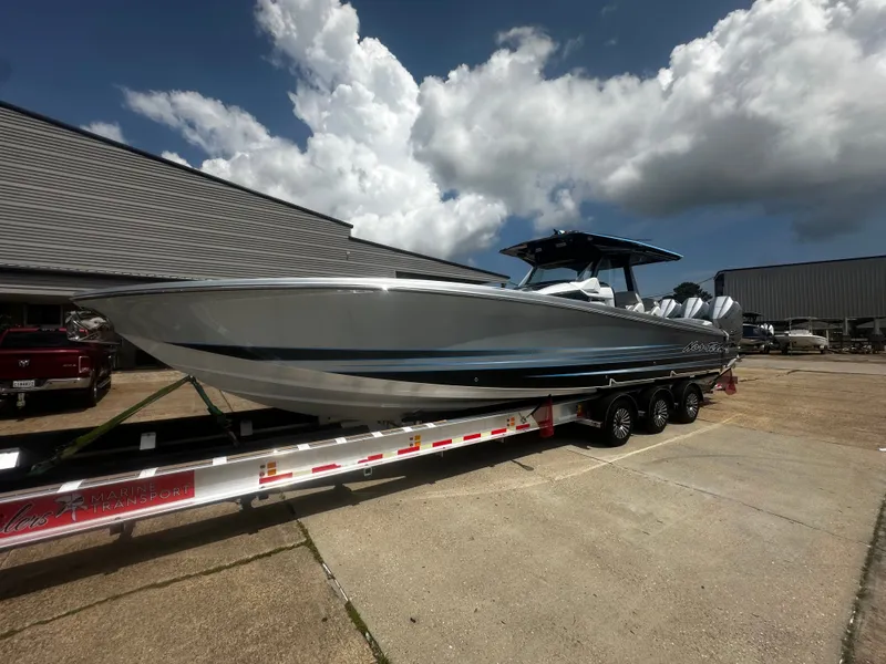 Slide: The Image of Nor-Tech 400 Super Sport 2026 - 4