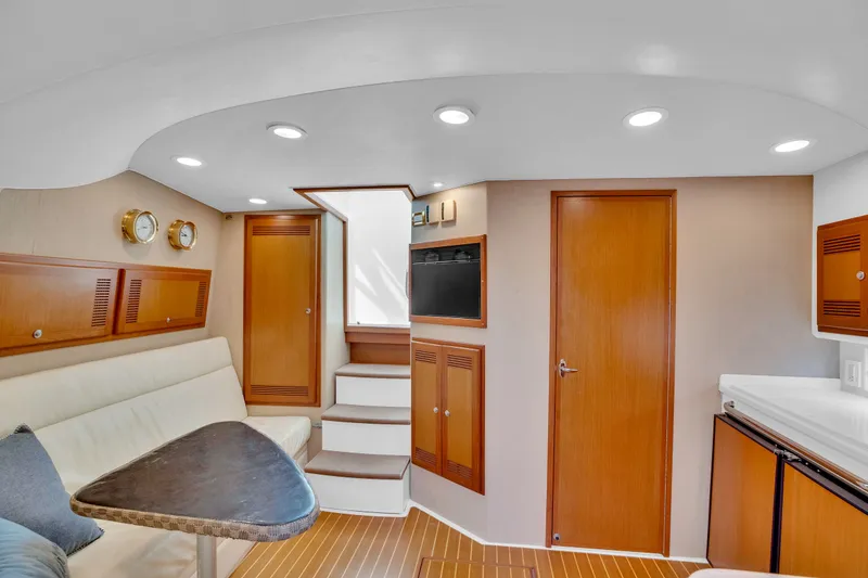 Slide: The Image of Cabo 40 Express 2003 - 16