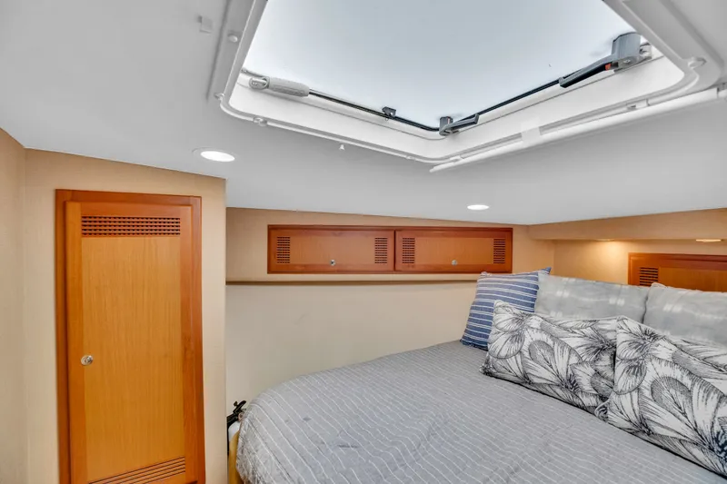 Slide: The Image of Cabo 40 Express 2003 - 25