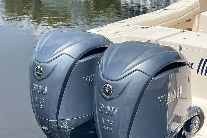 Slide: The Image of Twin Yamaha 300 V6 outboard engines on a 2022 Grady-White Canyon 271 boat. - 7