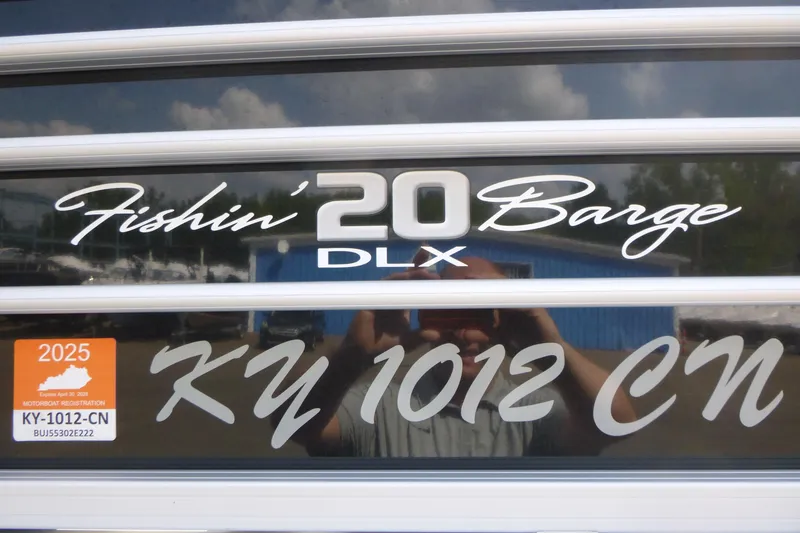 Slide: The Image of 2022 Sun Tracker Fishin' Barge 20 DLX with Kentucky registration sticker. - 12