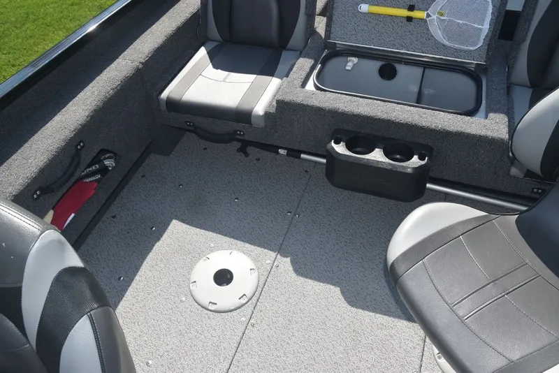 Slide: The Image of Lund 1775 Adventure Sport 2024 - 11