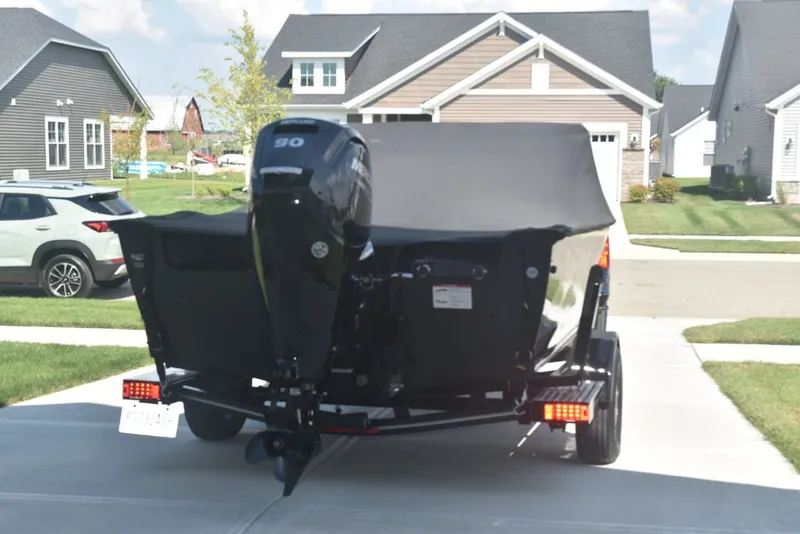 Slide: The Image of Lund 1775 Adventure Sport 2024 - 21