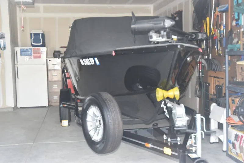 Slide: The Image of Lund 1775 Adventure Sport 2024 - 30