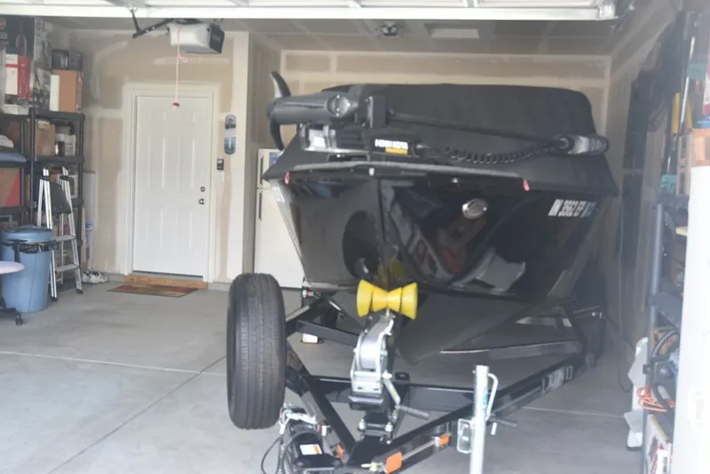 Slide: The Image of Lund 1775 Adventure Sport 2024 - 31