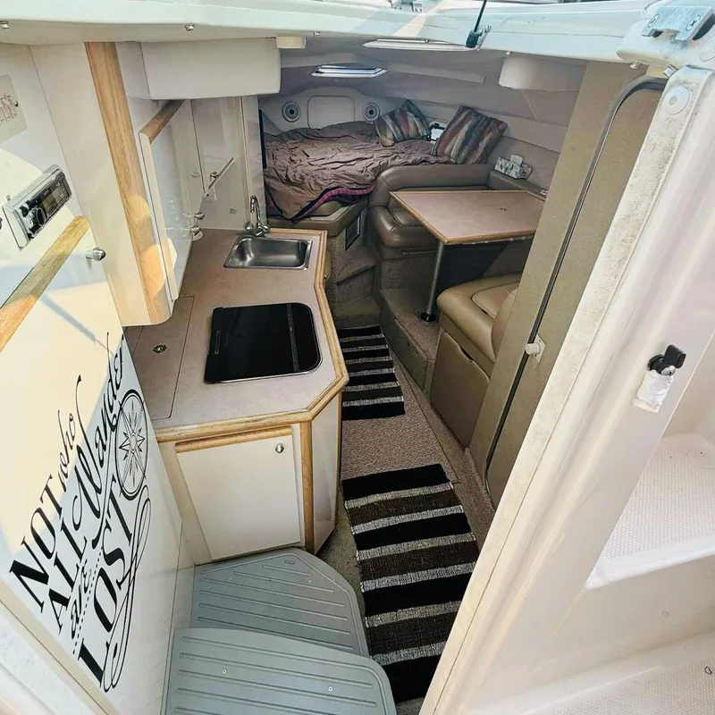 Slide: The Image of Maxum 2800 SCR 1998 - 14