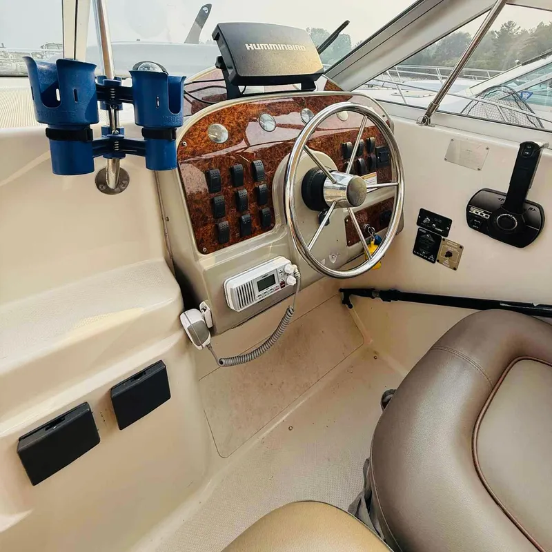 Slide: The Image of Maxum 2800 SCR 1998 - 8