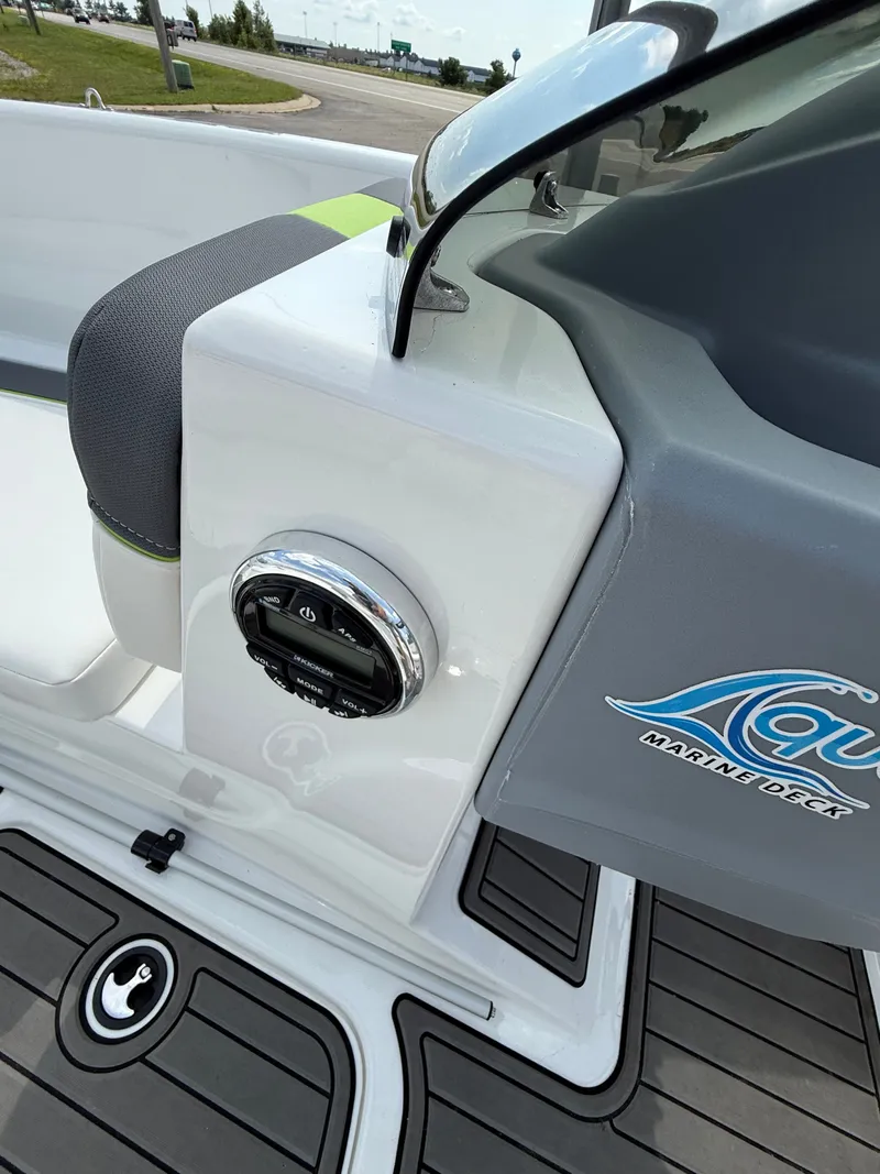 Slide: The Image of Tahoe T16 2022 - 10