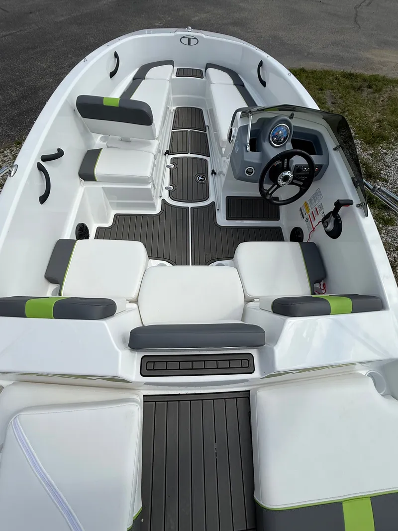 Slide: The Image of Tahoe T16 2022 - 13