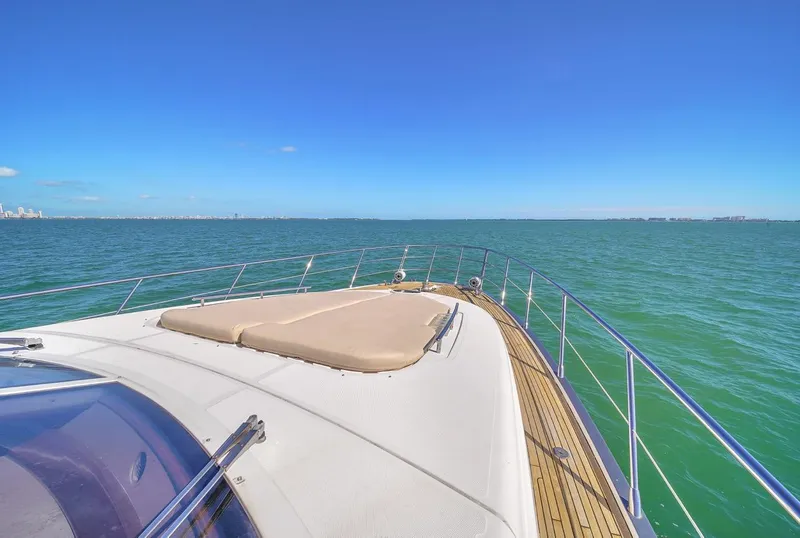 Slide: The Image of Azimut Flybridge 2012 - 50