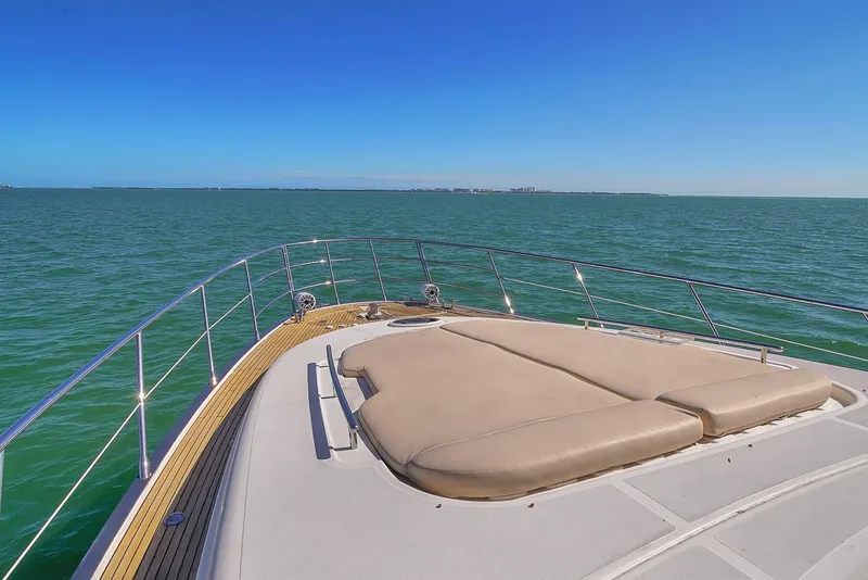 Slide: The Image of Azimut Flybridge 2012 - 52