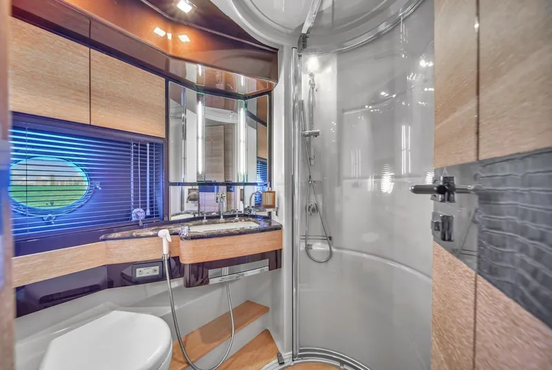 Slide: The Image of Azimut Flybridge 2012 - 68