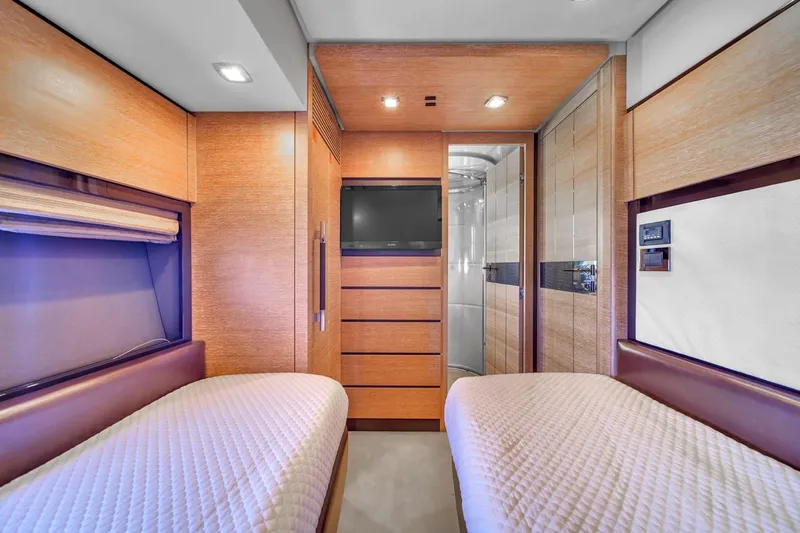 Slide: The Image of Azimut Flybridge 2012 - 69