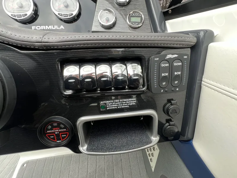 Slide: The Image of 2016 Formula 24 BR~Legasea Marine - 19