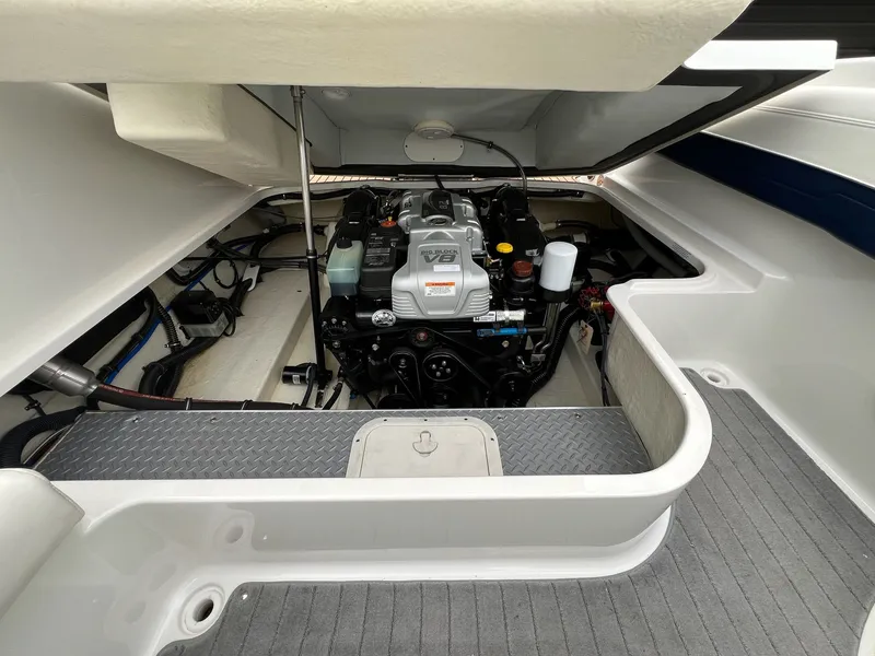 Slide: The Image of 2016 Formula 24 BR~Legasea Marine - 35