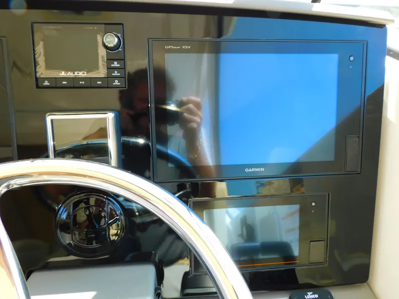 Slide: The Image of Pursuit DC 325 Dual Console 2019 - 17