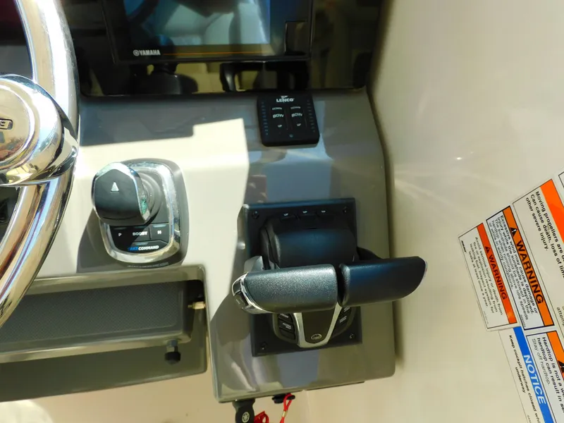 Slide: The Image of Pursuit DC 325 Dual Console 2019 - 18