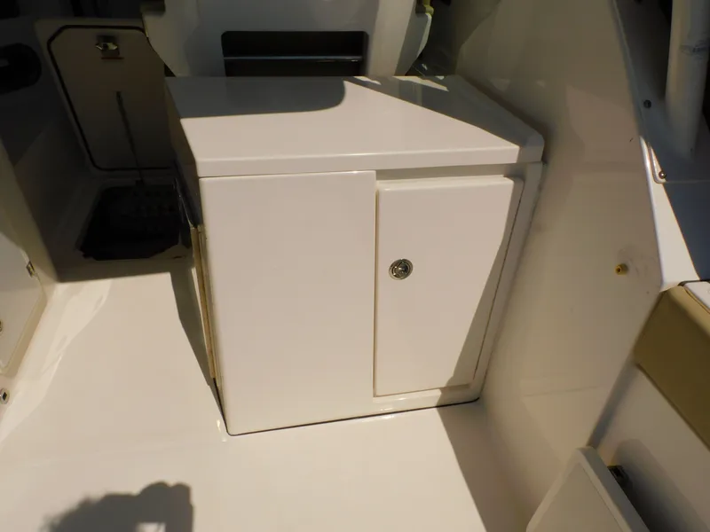 Slide: The Image of Pursuit DC 325 Dual Console 2019 - 22