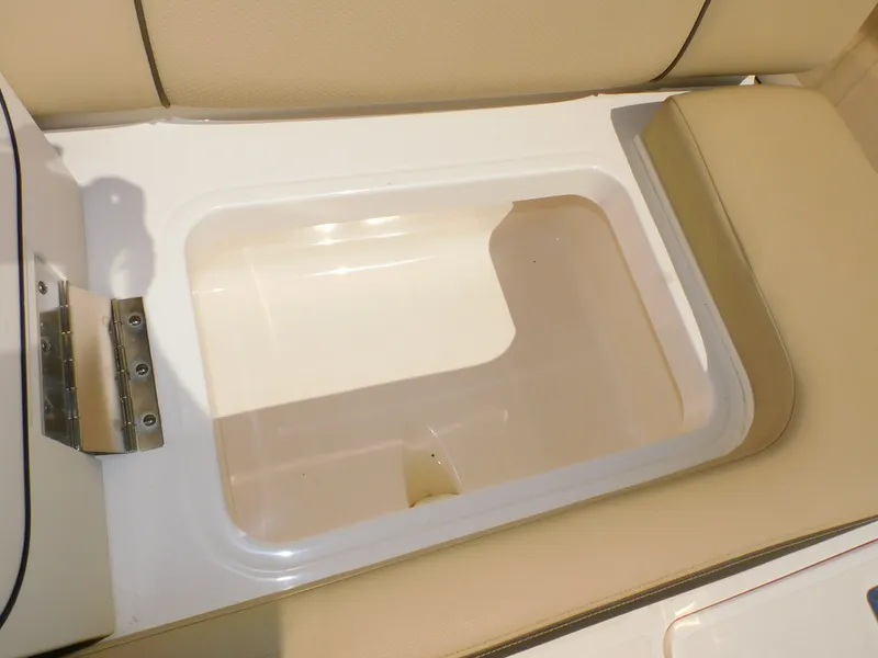 Slide: The Image of Pursuit DC 325 Dual Console 2019 - 45