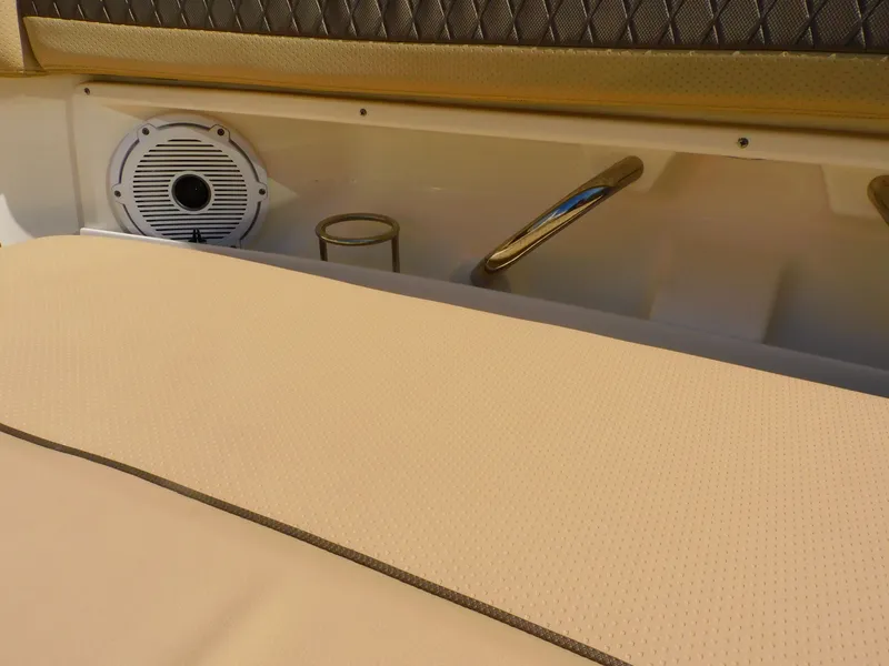 Slide: The Image of Pursuit DC 325 Dual Console 2019 - 49