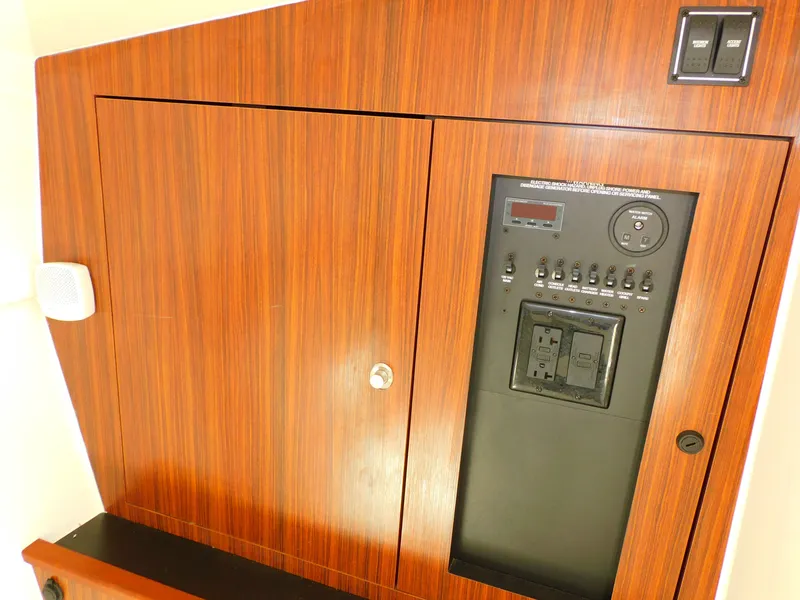 Slide: The Image of Pursuit DC 325 Dual Console 2019 - 61