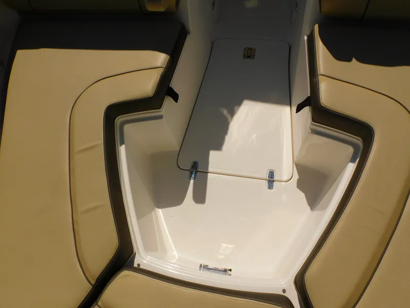 Slide: The Image of Pursuit DC 325 Dual Console 2019 - 79