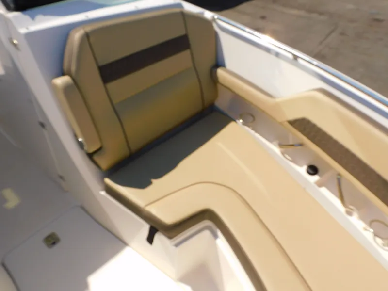 Slide: The Image of Pursuit DC 325 Dual Console 2019 - 81