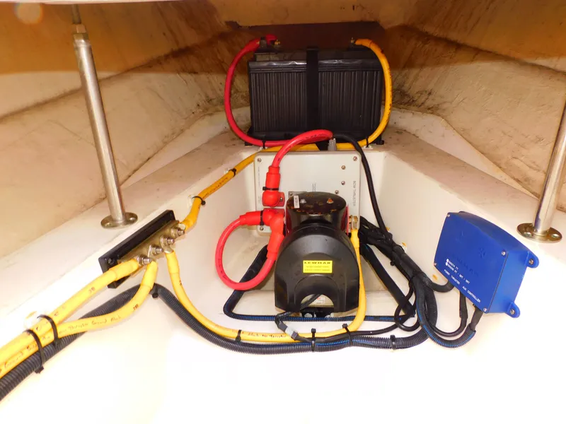 Slide: The Image of Pursuit DC 325 Dual Console 2019 - 89