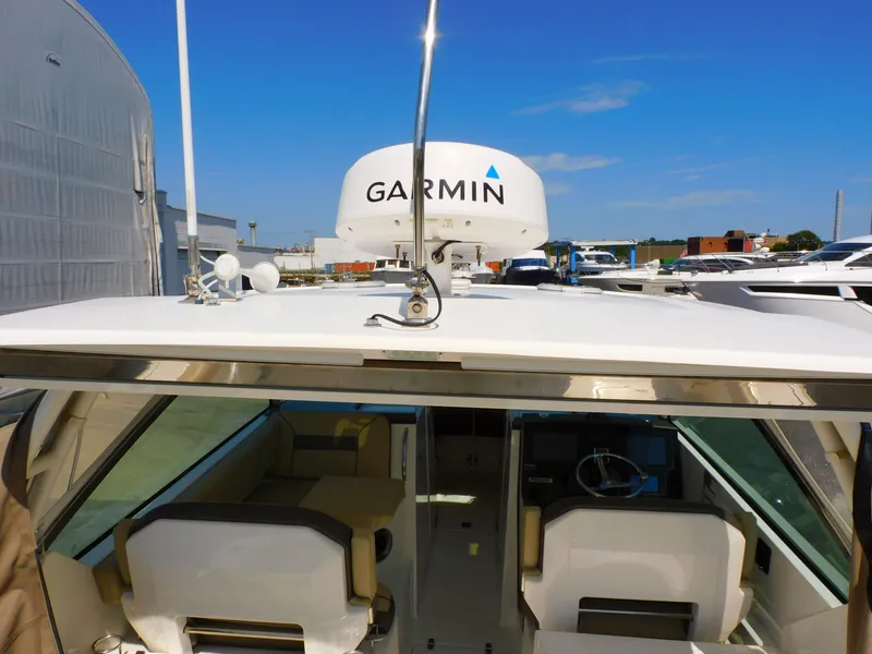 Slide: The Image of Pursuit DC 325 Dual Console 2019 - 90