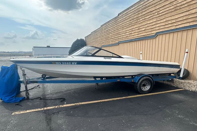 Slide: The Image of Malibu Sportster 1998 - 1