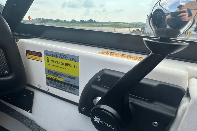 Slide: The Image of Malibu Sportster 1998 - 12