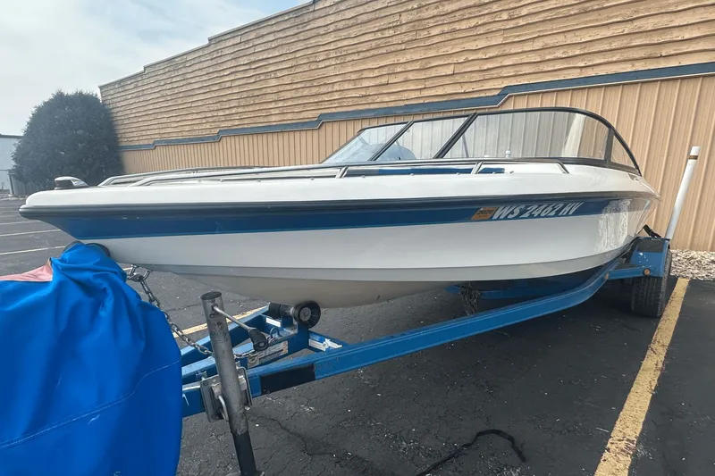 Slide: The Image of Malibu Sportster 1998 - 2