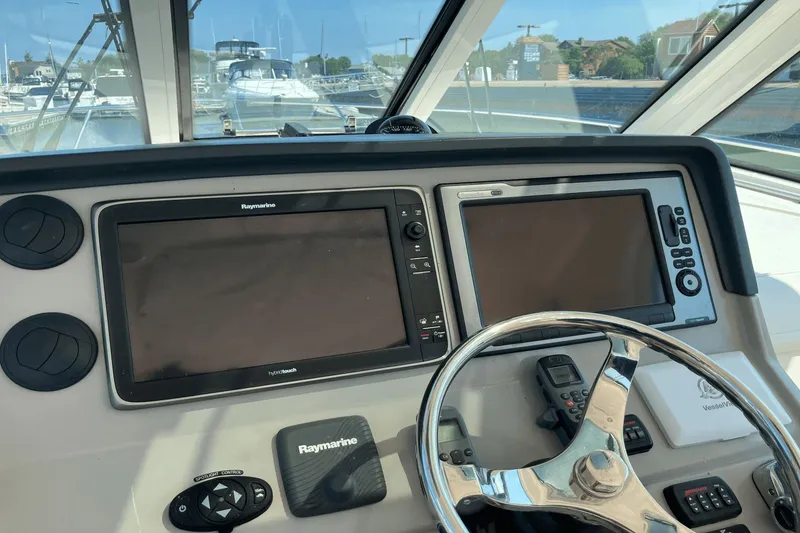 Slide: The Image of Boston Whaler 345 Conquest 2013 - 12