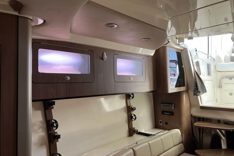 Slide: The Image of Boston Whaler 345 Conquest 2013 - 24