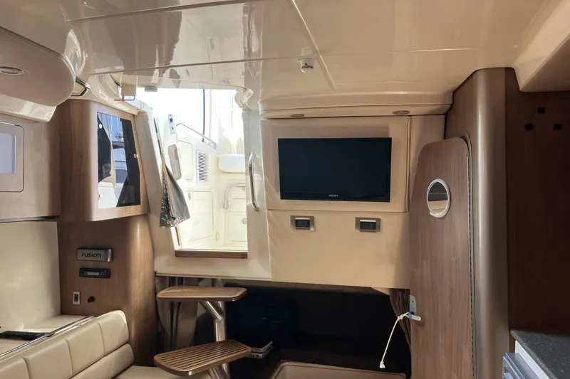 Slide: The Image of Boston Whaler 345 Conquest 2013 - 25