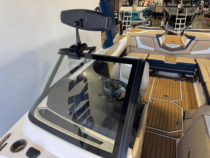 Slide: The Image of Nautique Super Air Nautique G23 2022 - 20