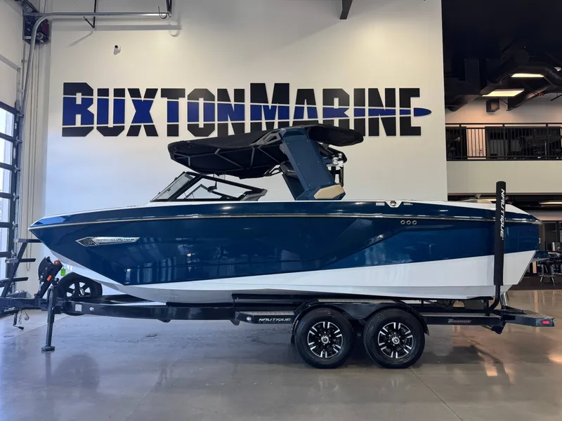 Slide: The Image of Nautique Super Air Nautique G23 2022 - 4