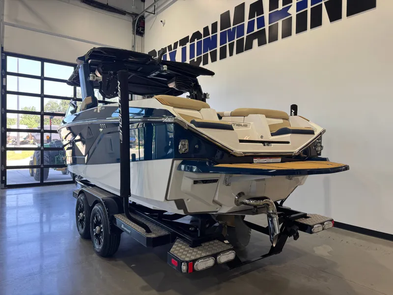 Slide: The Image of Nautique Super Air Nautique G23 2022 - 5