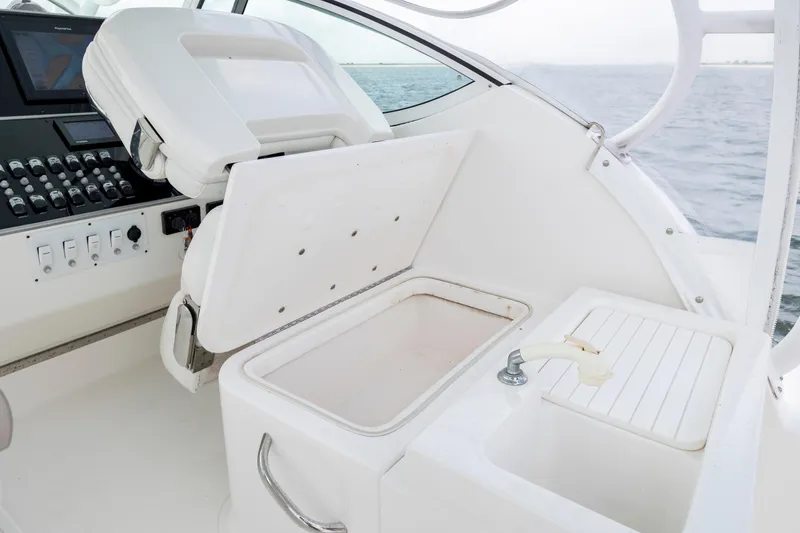 Slide: The Image of 2017 Stamas 370 Aegean boat interior with control panel and sink. - 52
