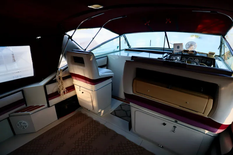 Slide: The Image of Wellcraft St. Tropez 1988 - 5